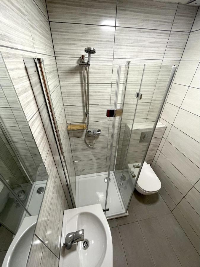 Apartments And Rooms Pri Baslju Cerkno Exterior foto